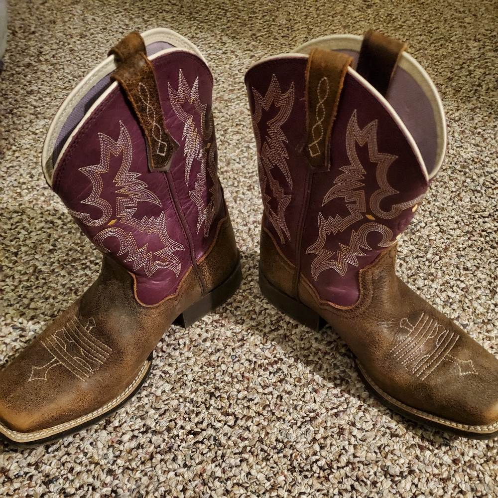 Ariat purple detail boots - Picture 2 of 5